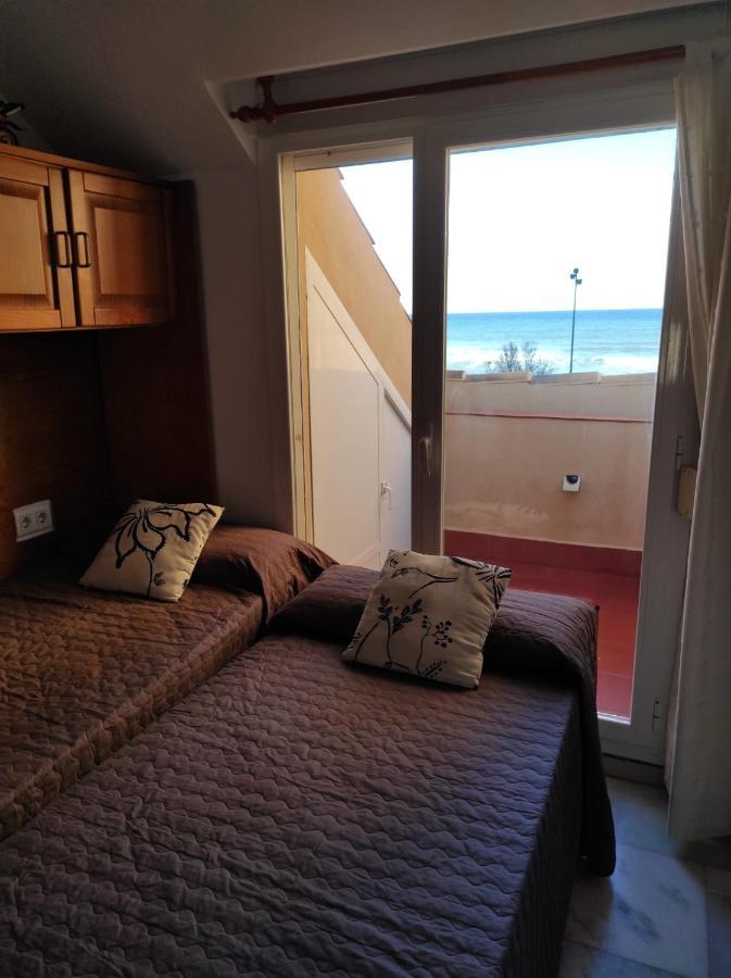 Atico Primera Linea Marina Beach Fuengirola Bagian luar foto