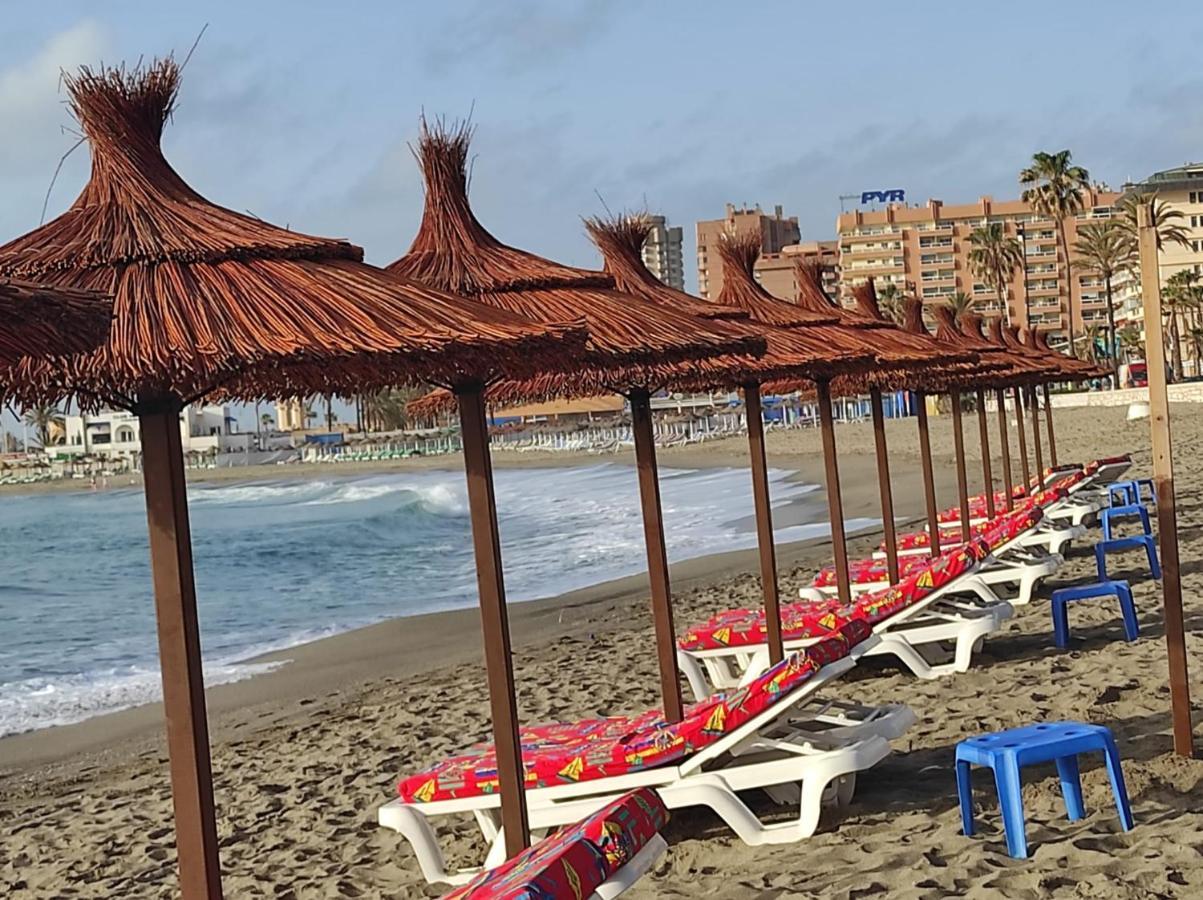 Atico Primera Linea Marina Beach Fuengirola Bagian luar foto
