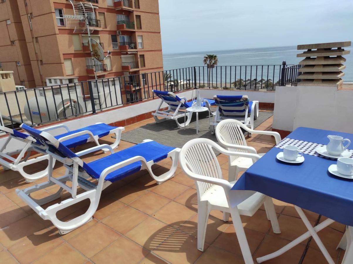 Atico Primera Linea Marina Beach Fuengirola Bagian luar foto
