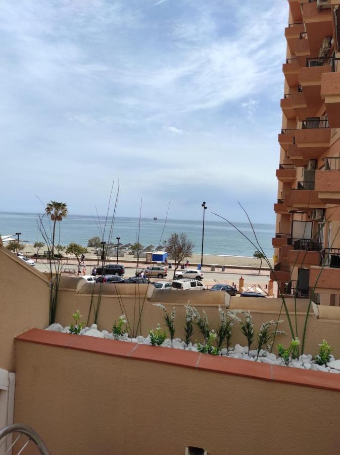 Atico Primera Linea Marina Beach Fuengirola Bagian luar foto