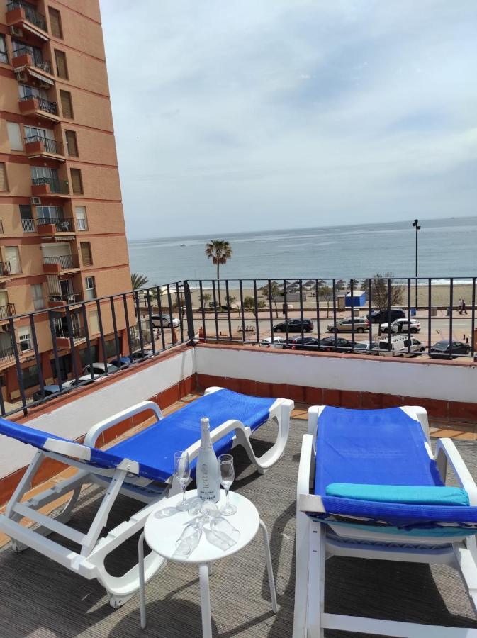 Atico Primera Linea Marina Beach Fuengirola Bagian luar foto